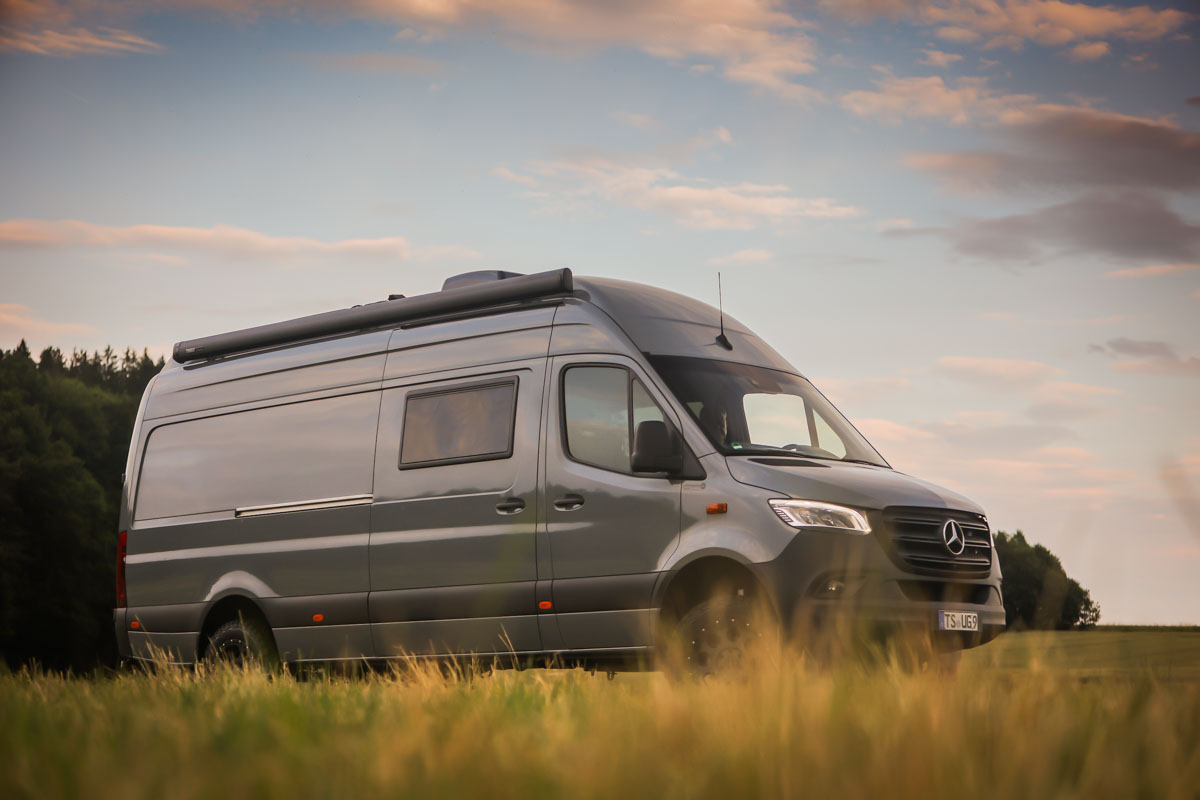 Conceptional-Cars-Mercedes_Sprinter